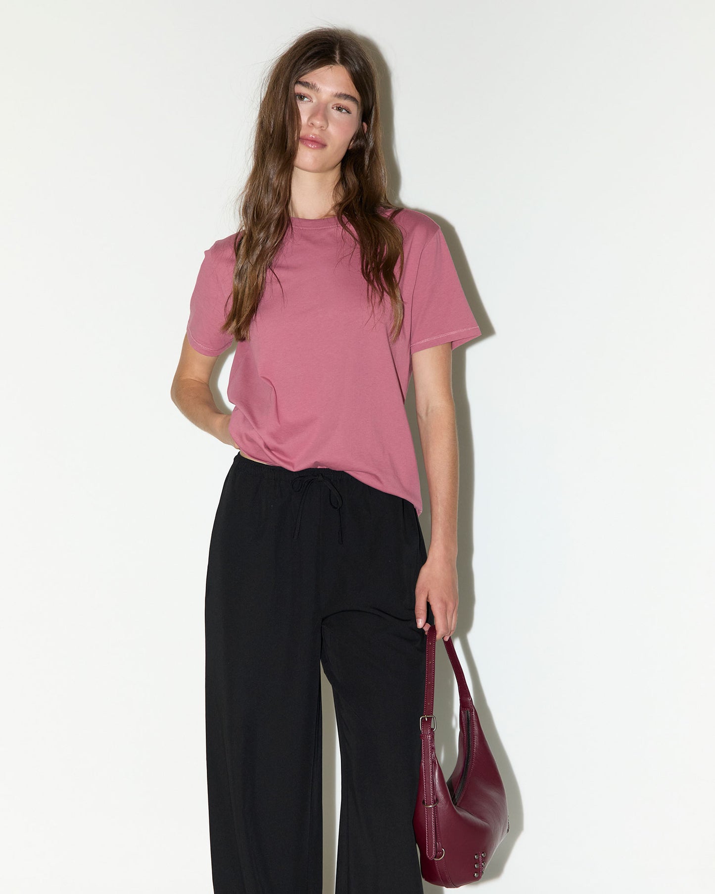 Bolso hombro tachas
