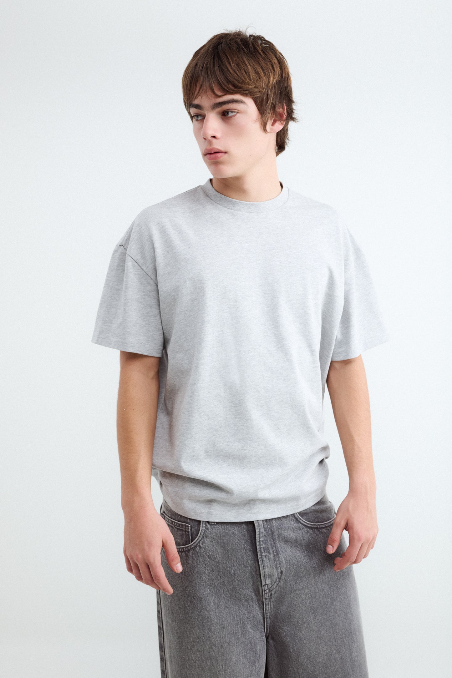 Camiseta Relaxed Heavyweight Básica