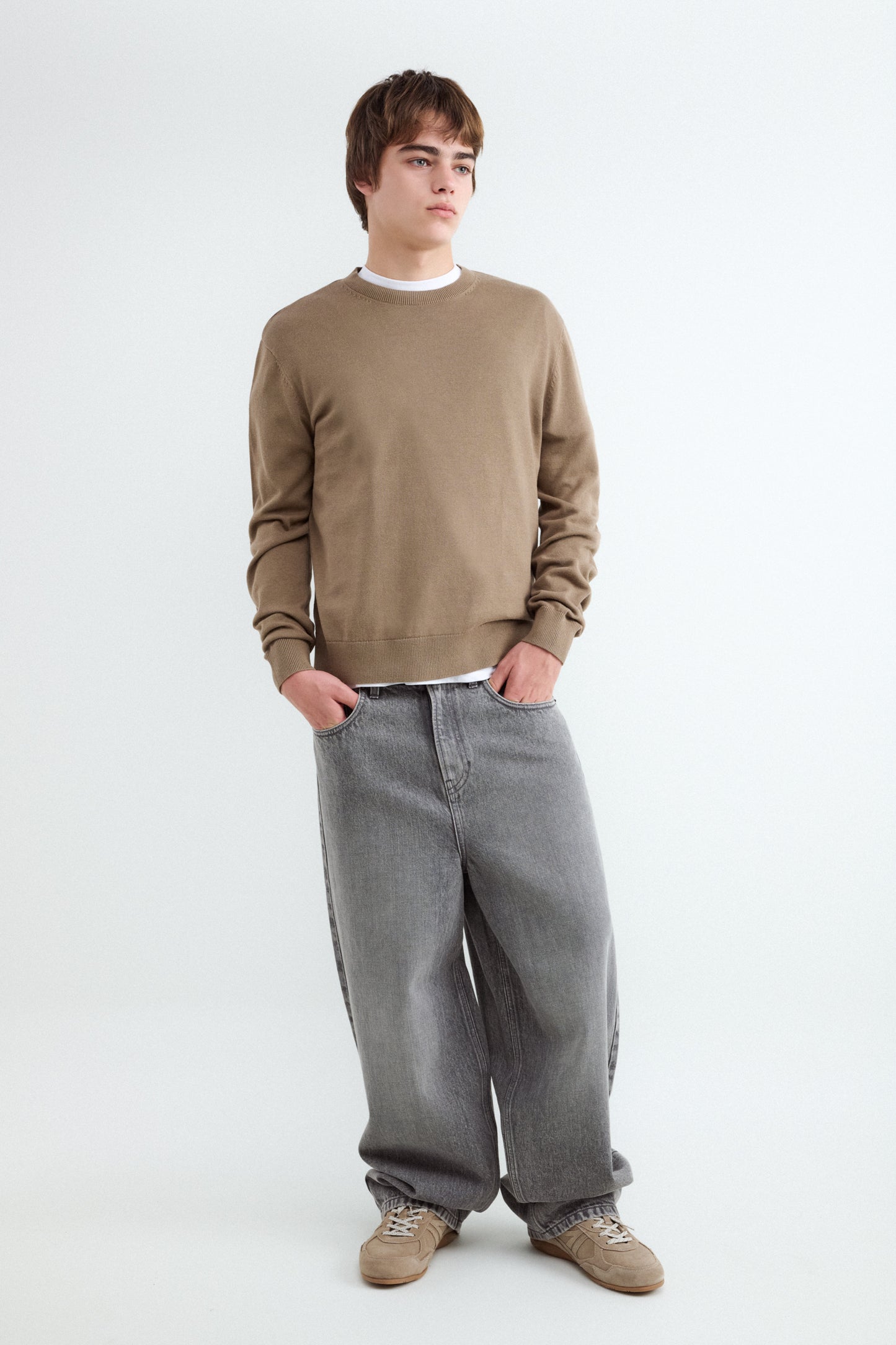 Fine Knit Round Neck Jumper