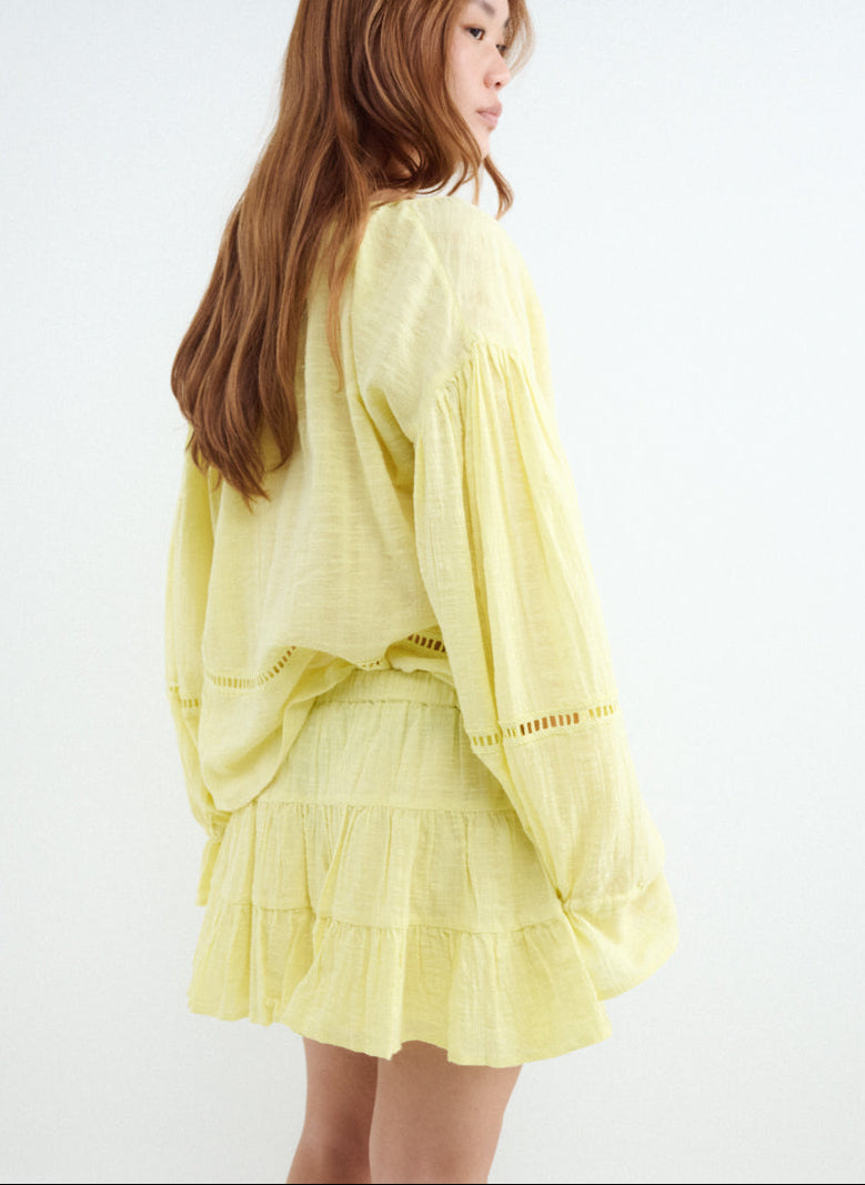 Blusa Lazo Frontal