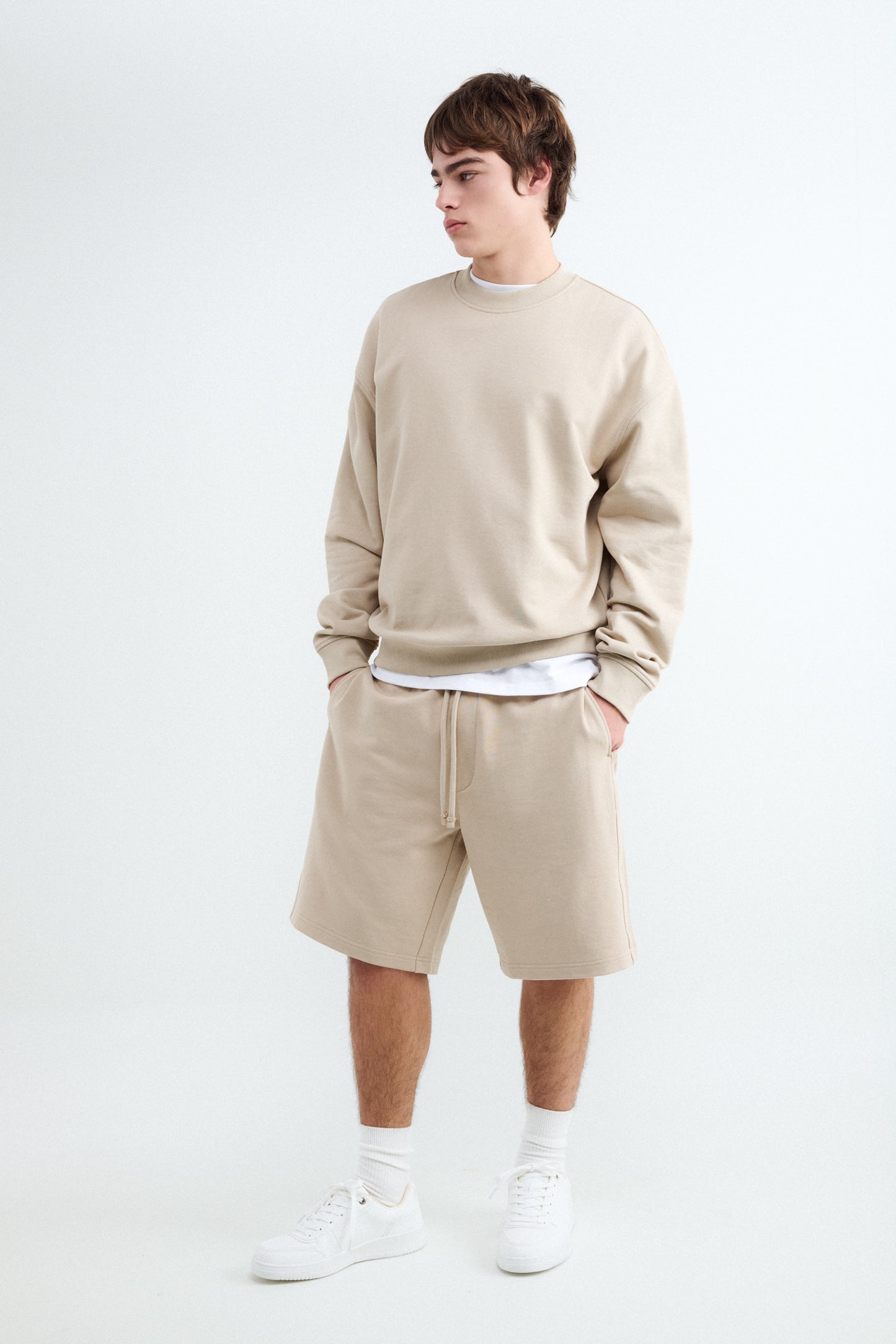 Round Neck Sweatshirt