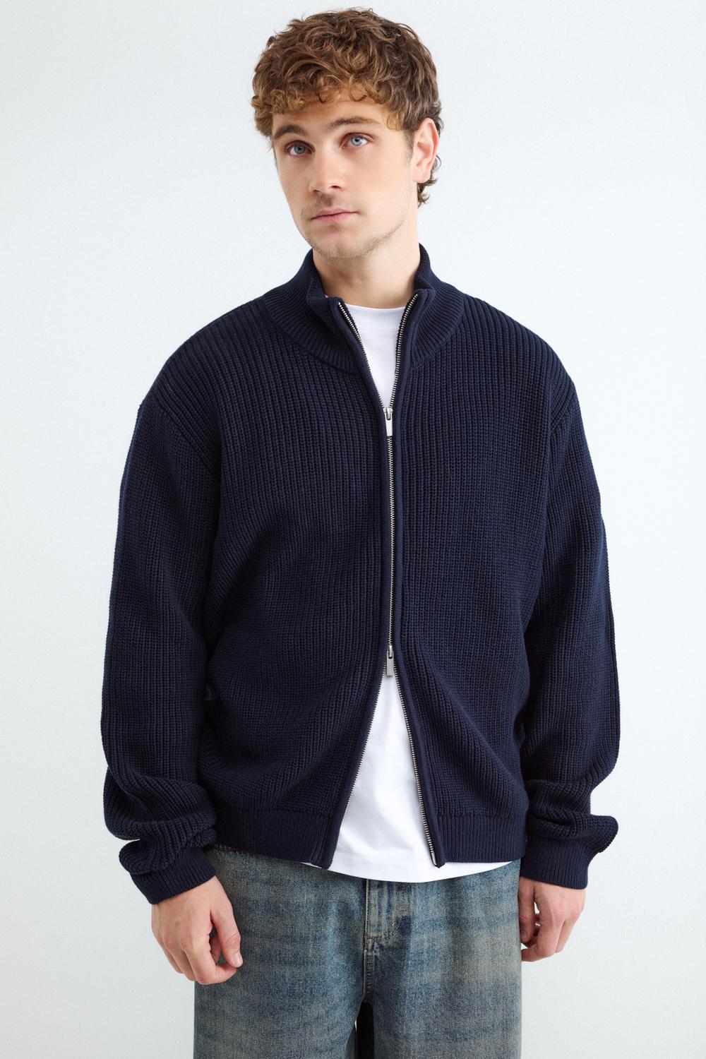 model_front full_3PE6mmk1jJIwlDPglqRMCQkmQDk_preview.jpg