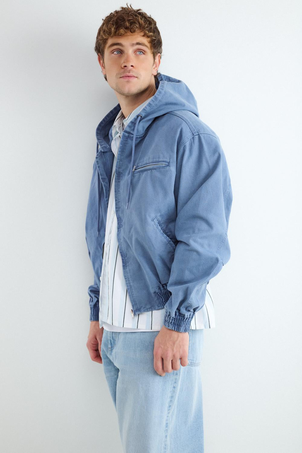 model_front full_3lkJ6l6adjhwoK7gRk7Wuxwz4gZJ_preview.jpg