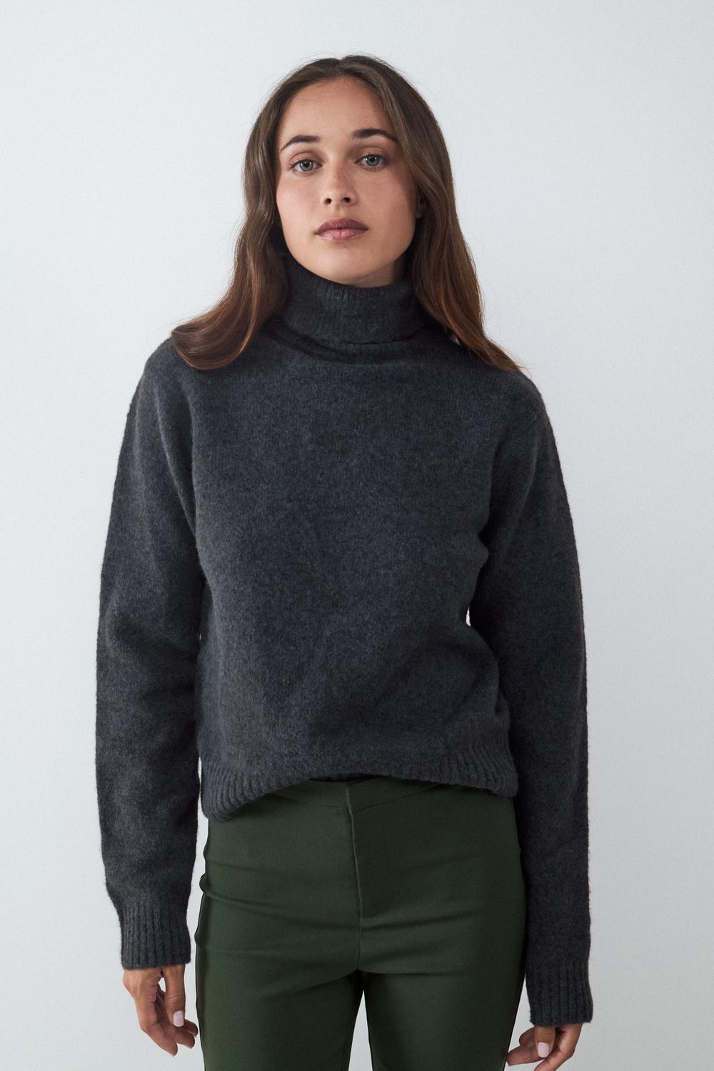 model_front_3mo6MrNxy1IWv5Aadml3umEebve_preview.jpg