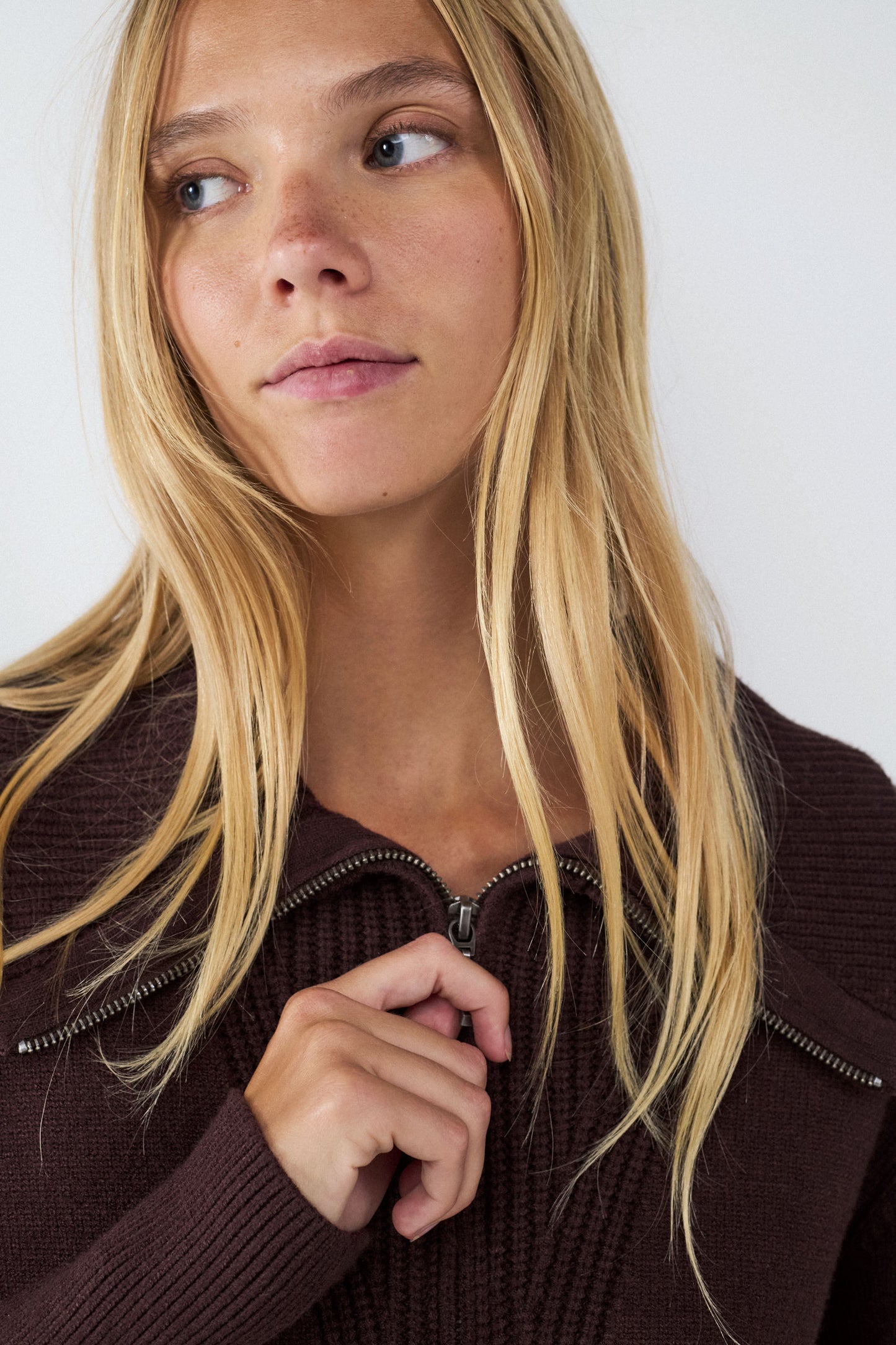 JERSEY PUNTO CUELLO POLO CREMALLERA