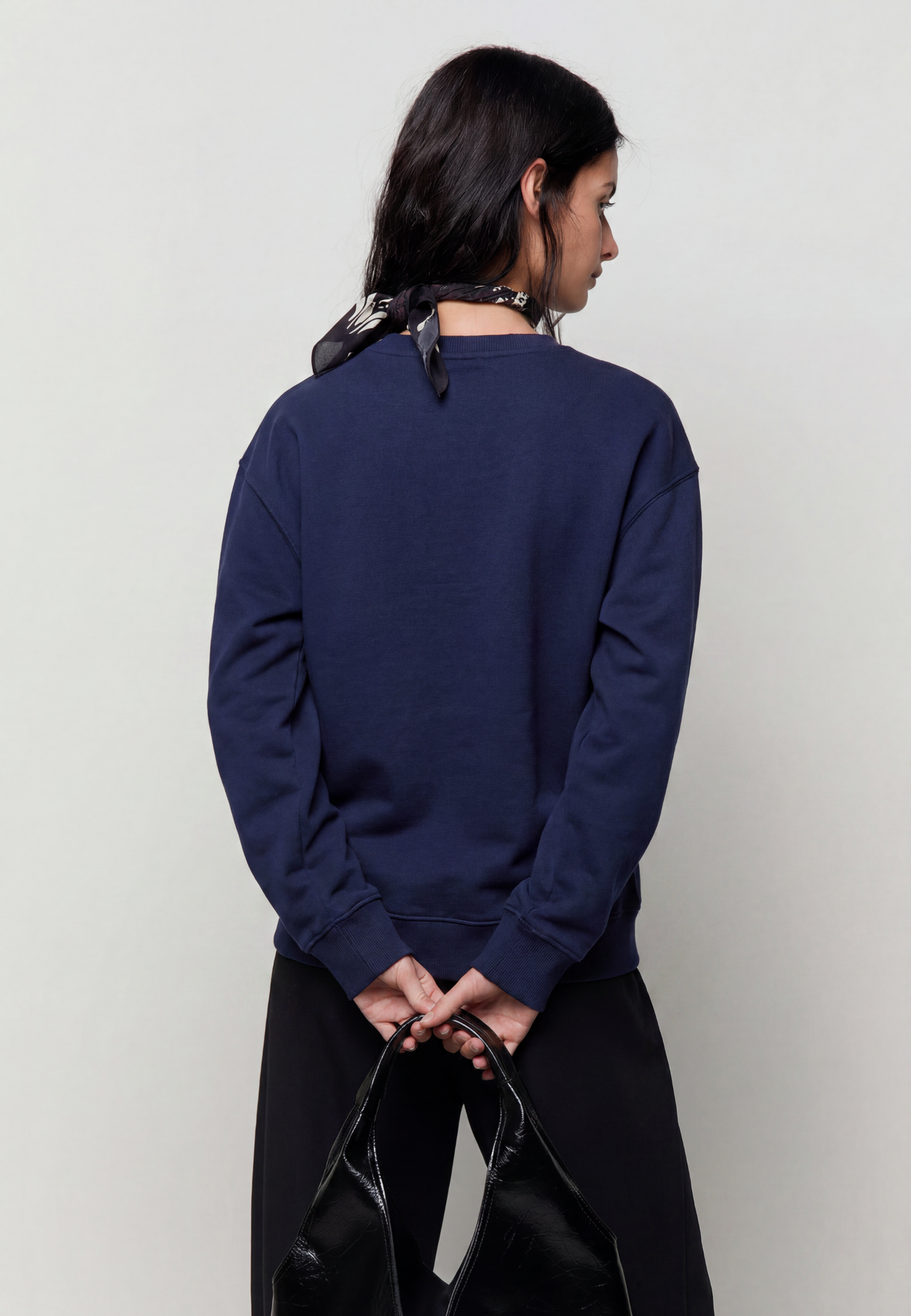 Sudadera básica cuello redondo