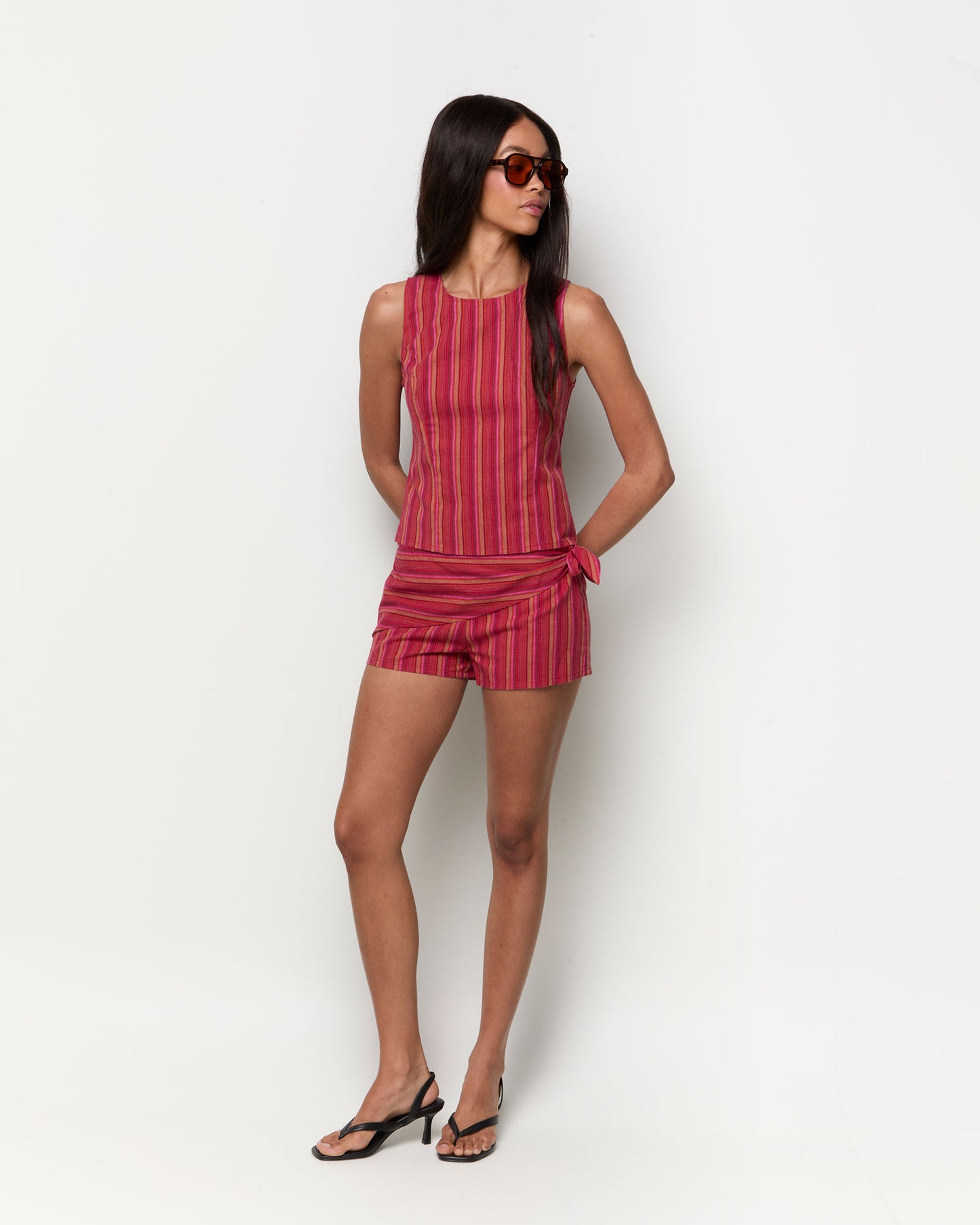 Short pareo rayas