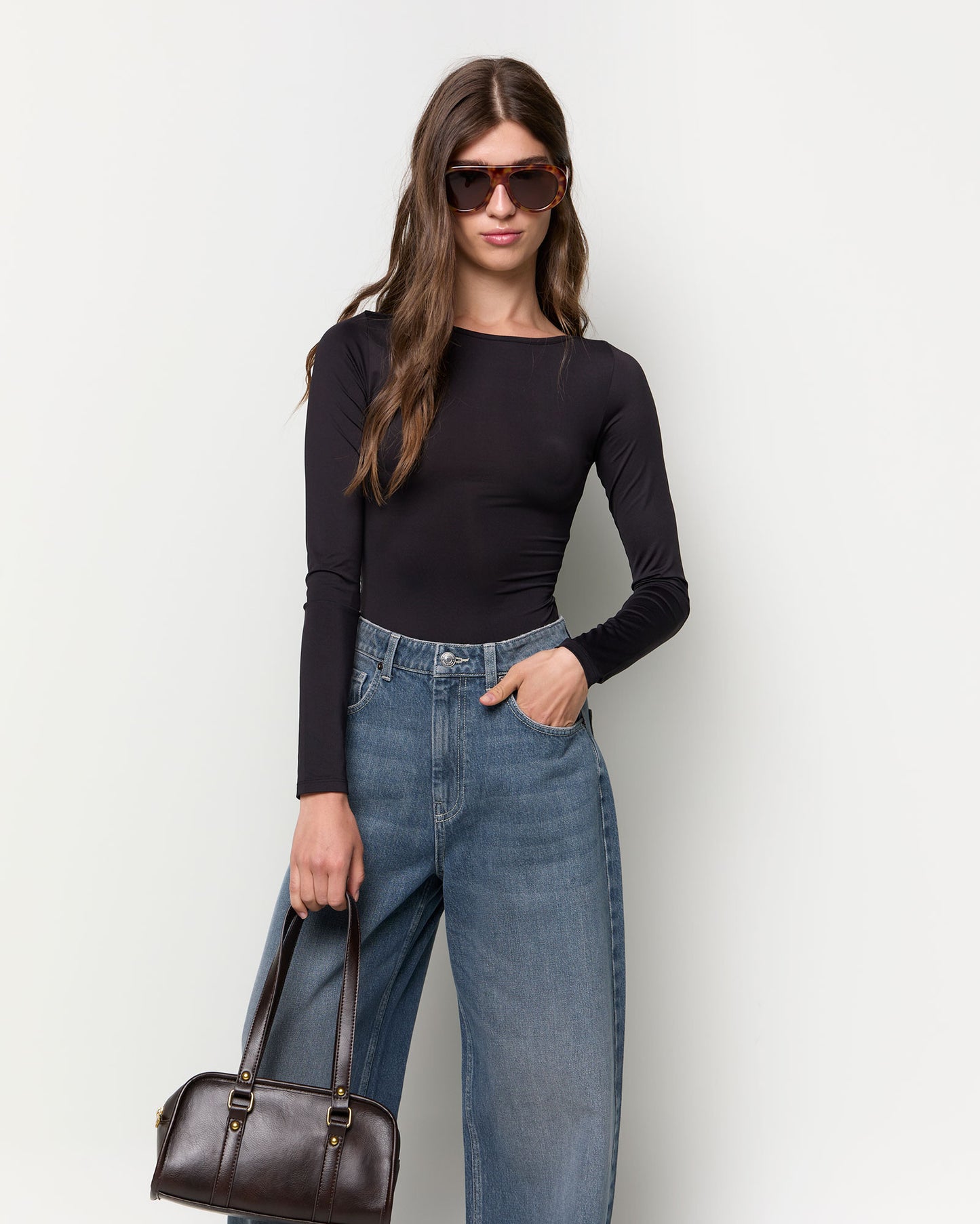 Long-sleeved boat neck bodysuit