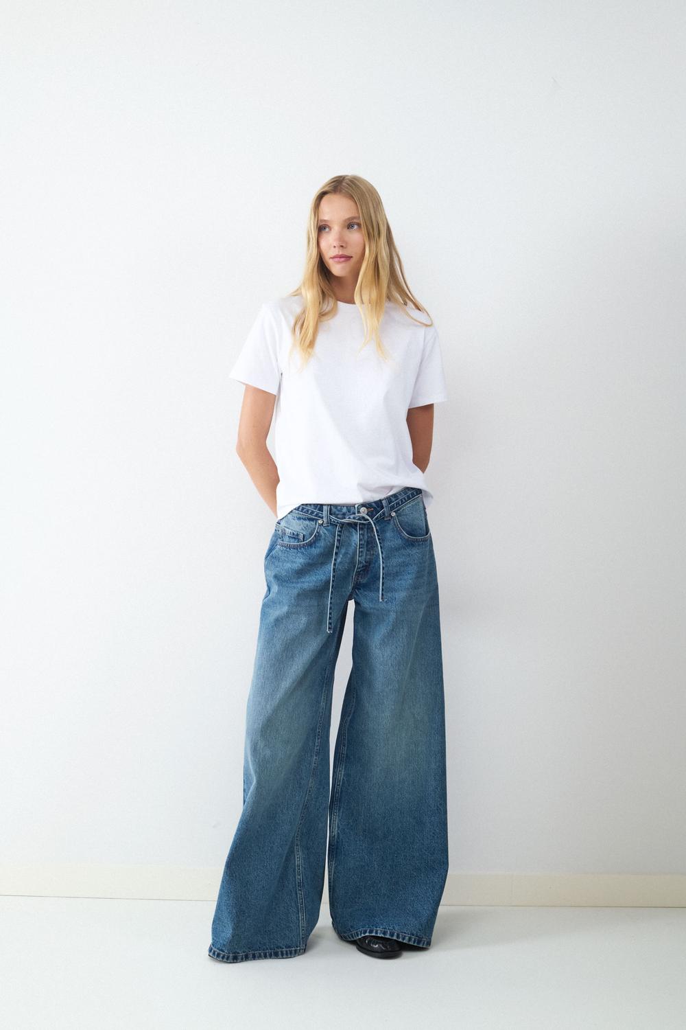 model_front full_6EEykjNGv5fB0MMrQ1PBh5XBkgl5_preview.jpg