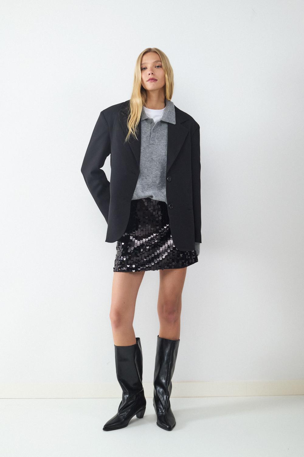 model_front full_9YVkEJ9QkBU1JWXzQkwGfMeB3VJ_preview.jpg