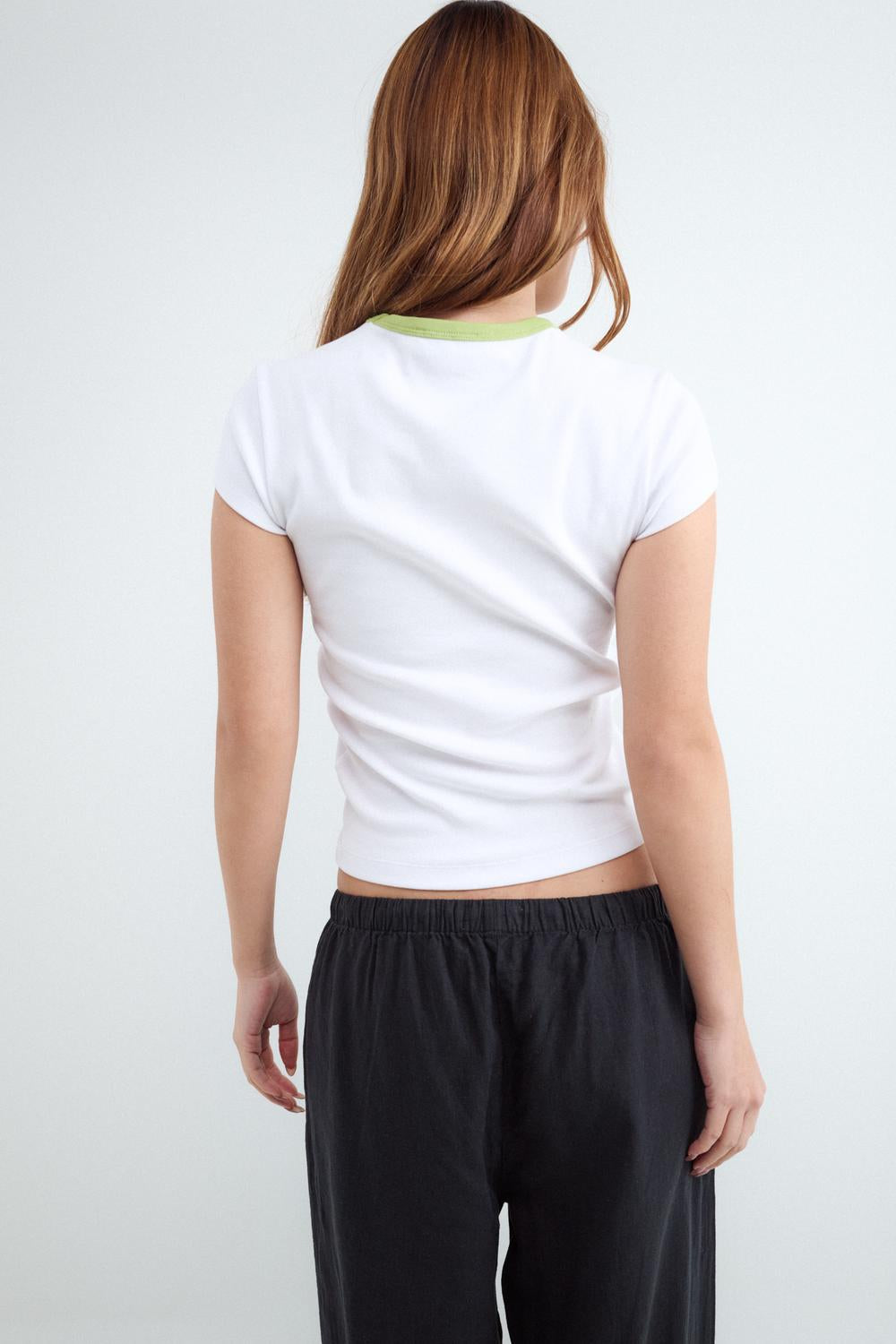 model_back_9bMoa5nqVmud4ggZqxXZHkGz1a6_preview.jpg