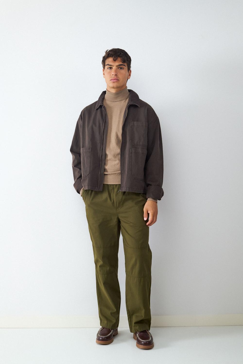 model_front full_9mAlxDMxBMtVvGdGGNq1Czr6pZd_preview.jpg