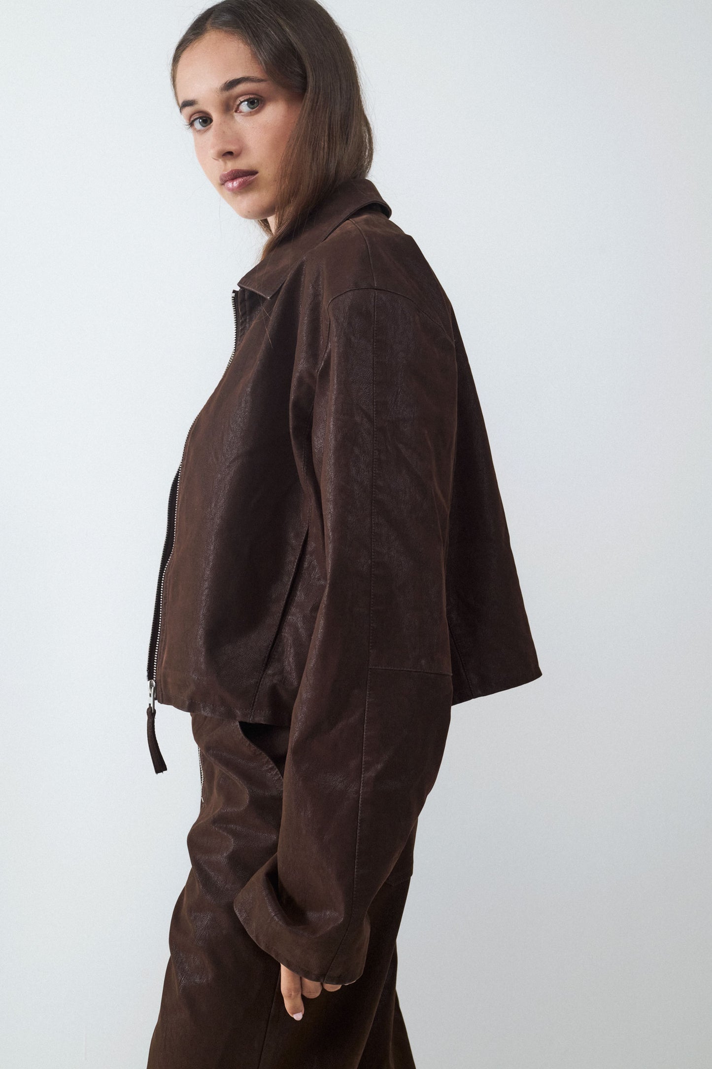 Chaqueta corta efecto desgastado