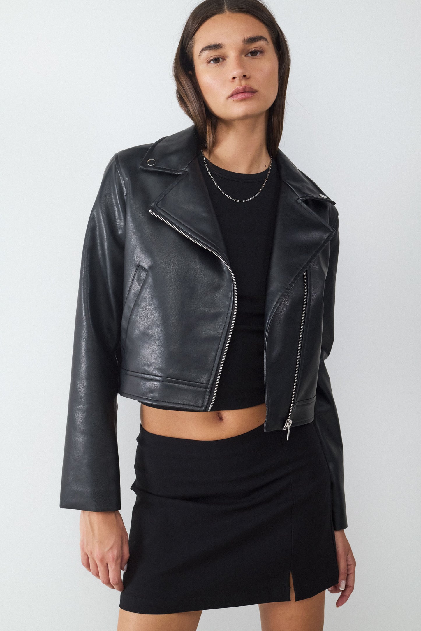 CAZADORA BIKER EFECTO CUERO