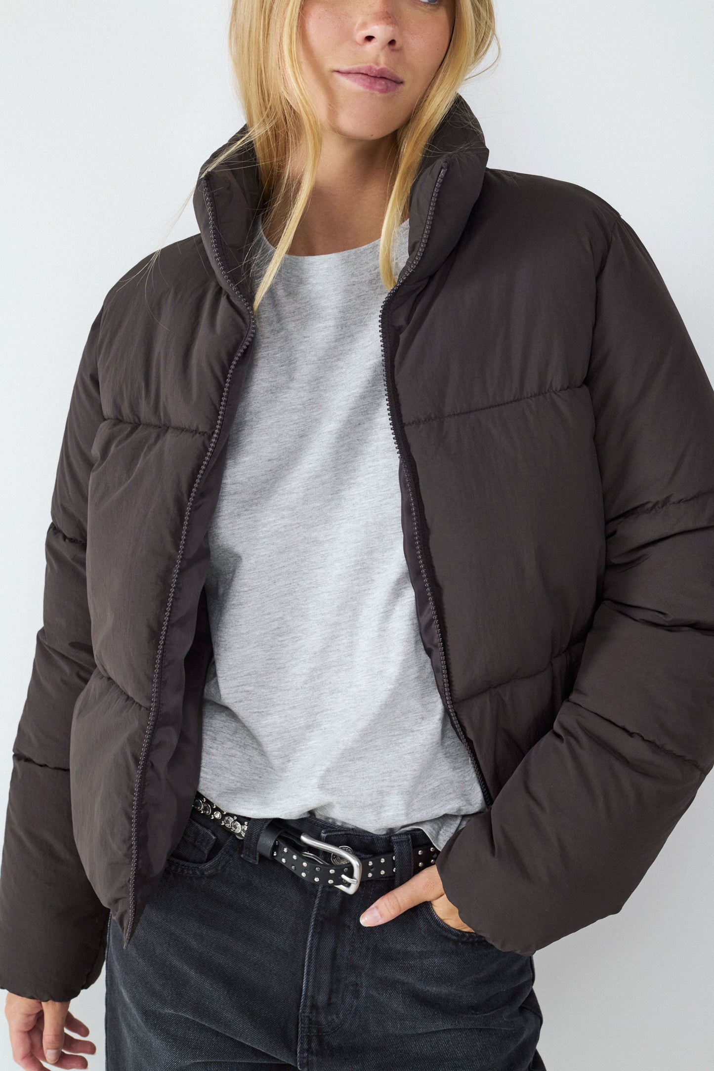 CHAQUETA ACOLCHADA CUELLO ALTO