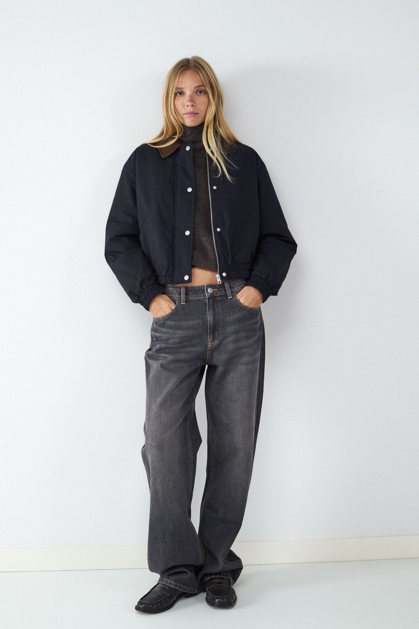 Quilted jacket with corduroy collar