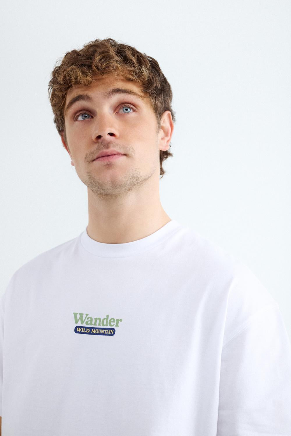model_back_BBmRnlzEX4CBGkWx9YBXCM7qjVw_preview.jpg