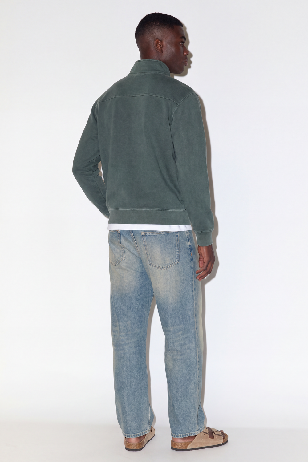 model_back_EQpzg4z9nmURlbq1Nqd0SaVgoJo_preview.png
