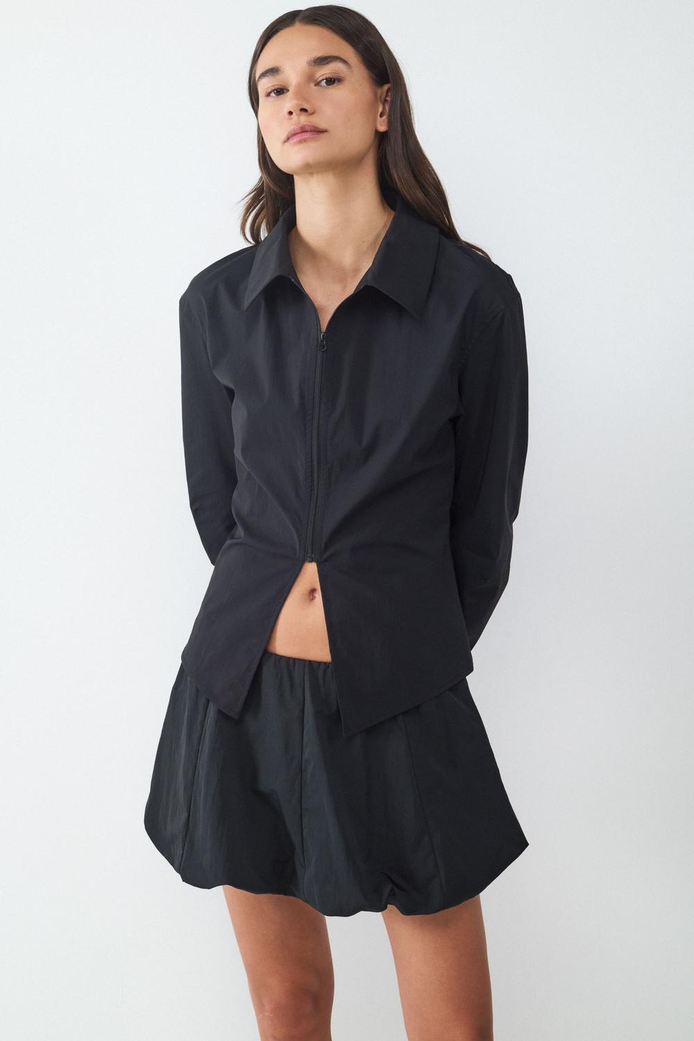 model_front_El1b37jGnRHm6lBoEeExFPqole1_preview.jpg
