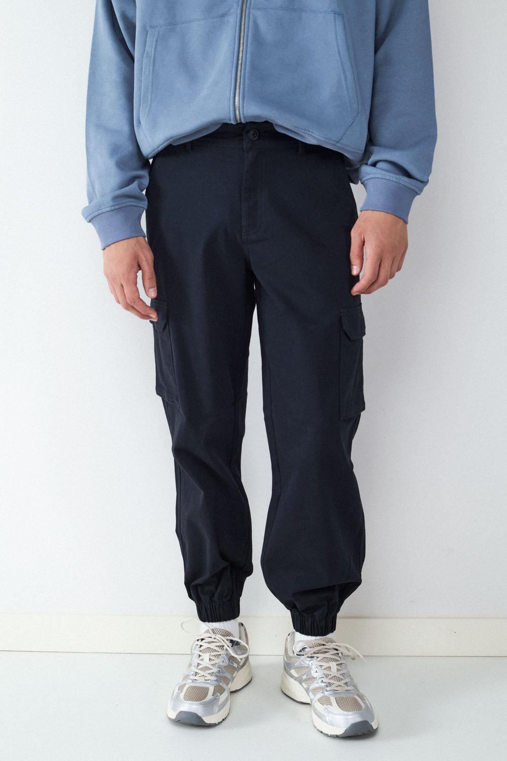 model_front_GJaWdwqaoVhJdm6lnDqas9pe3xlM_preview.jpg