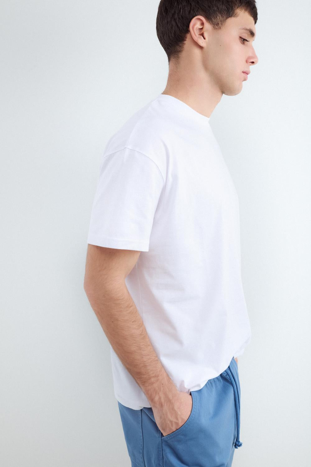 model_front full_JR7rqVl66EURAEyAqXJETP9N01D_preview.jpg