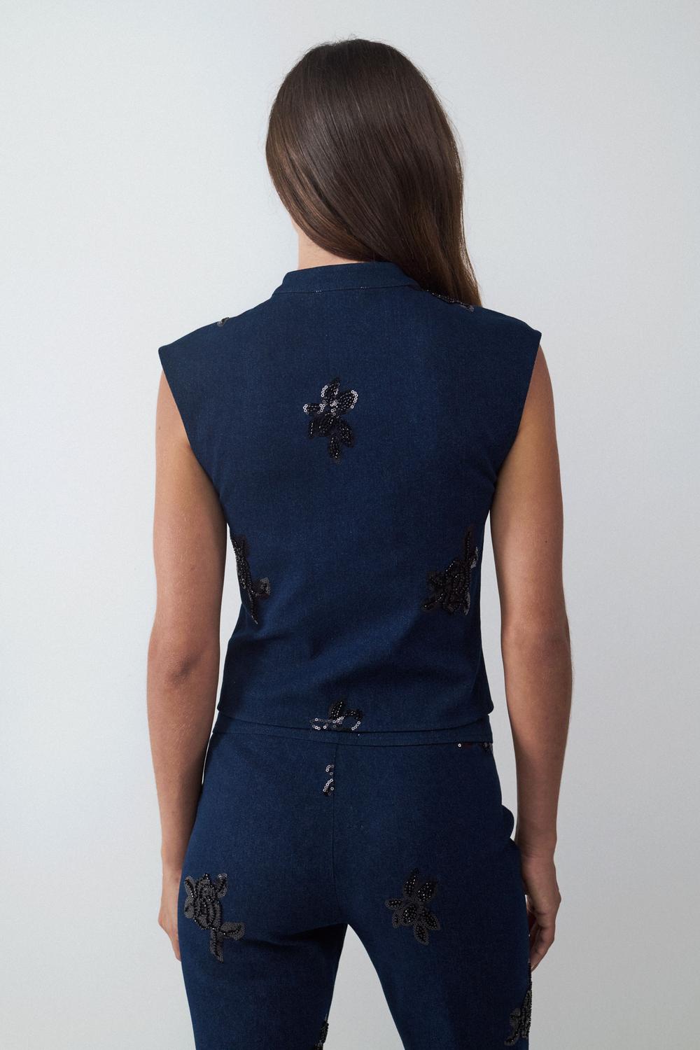 model_back_KN3zpngXokTmx9pxvoGXcAPzAyy_preview.jpg