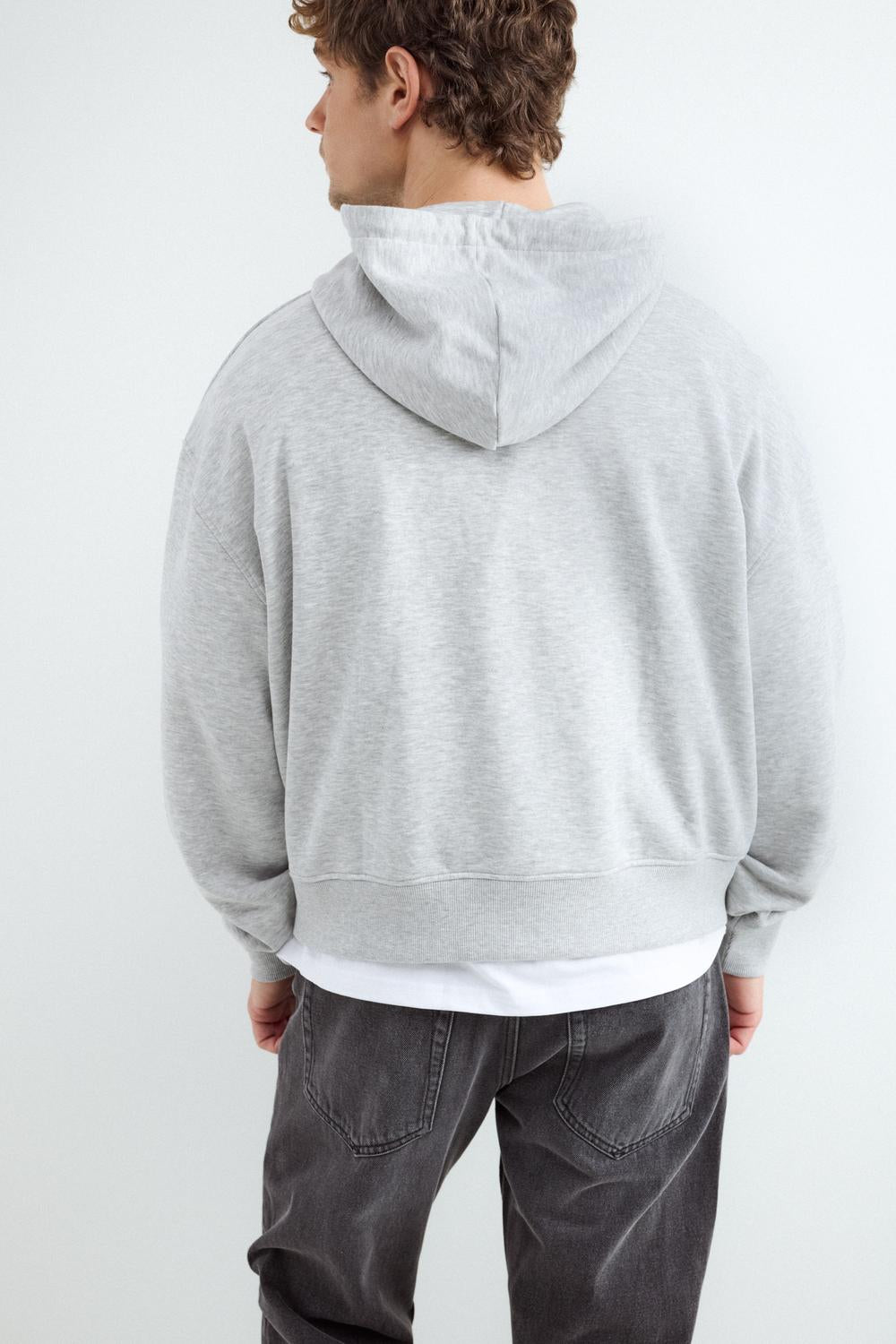 model_front full_KjgpgKEj9wSDXWxkd4NrIJNV17on_preview.jpg