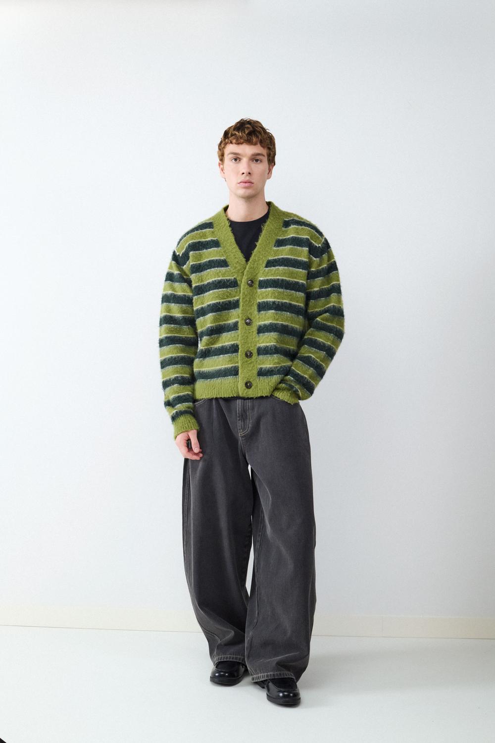 model_front full_Md7zPAPojnimxg1yWBXjCozqB01_preview.jpg