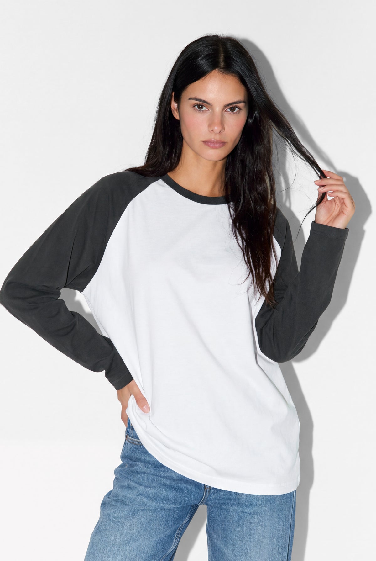 Raglan Contrast T-Shirt - Jet Black