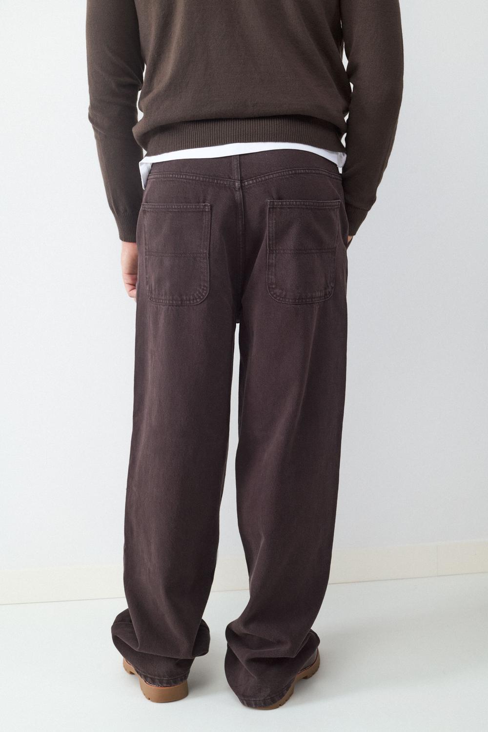 model_back_Y3BK6KrGYMSNReN3wWKxTbKZyx3_preview.jpg