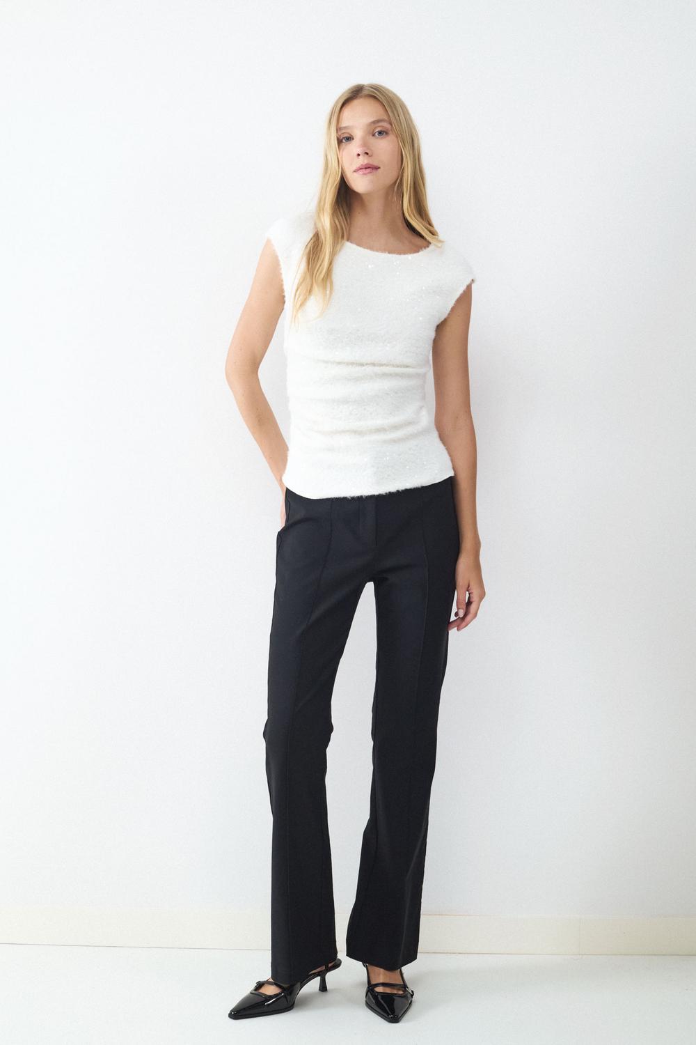 model_front full_aB6zNP4Wlls1loZyxwVbSbA5xWA_preview.jpg