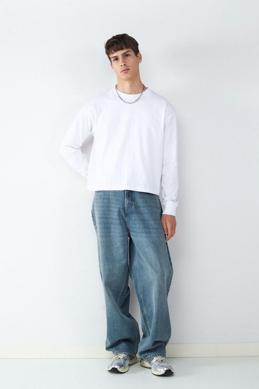 model_front full_aBbpExeXxEtkk7Bp0GAku3J1WjP_preview.jpg