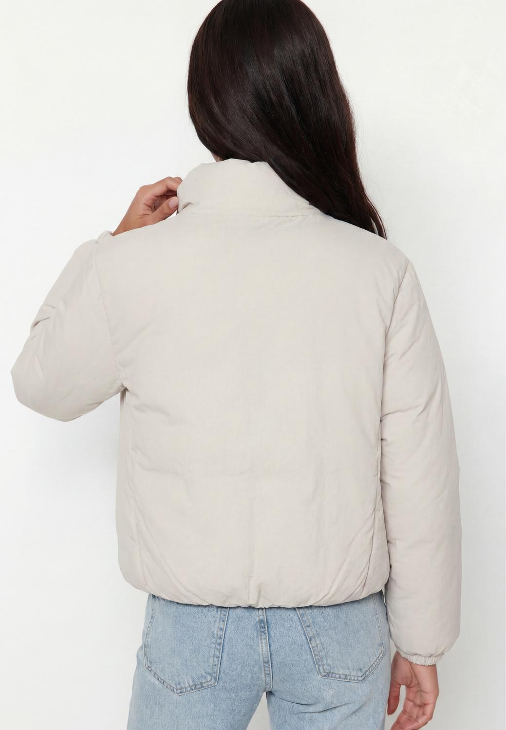model_back_dyRXxWbXqgtPlXbEjZGMH5x5j9Z_preview.jpg