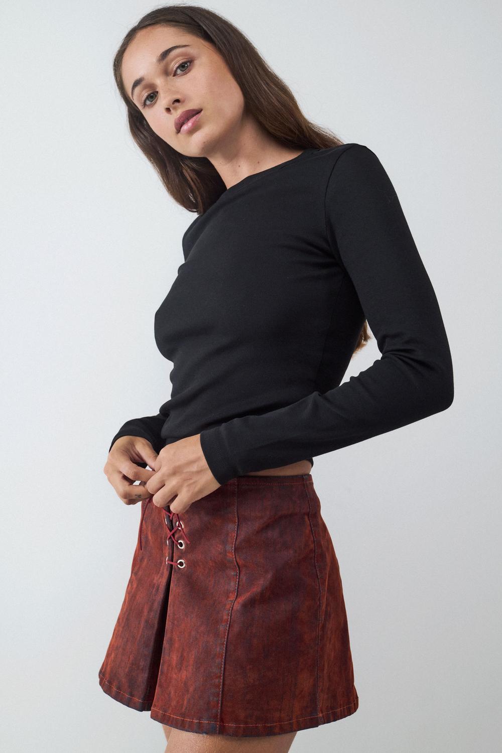 model_front full_jrKYa1zxWghkZ7BgwwwoFNAKvPw_preview.jpg