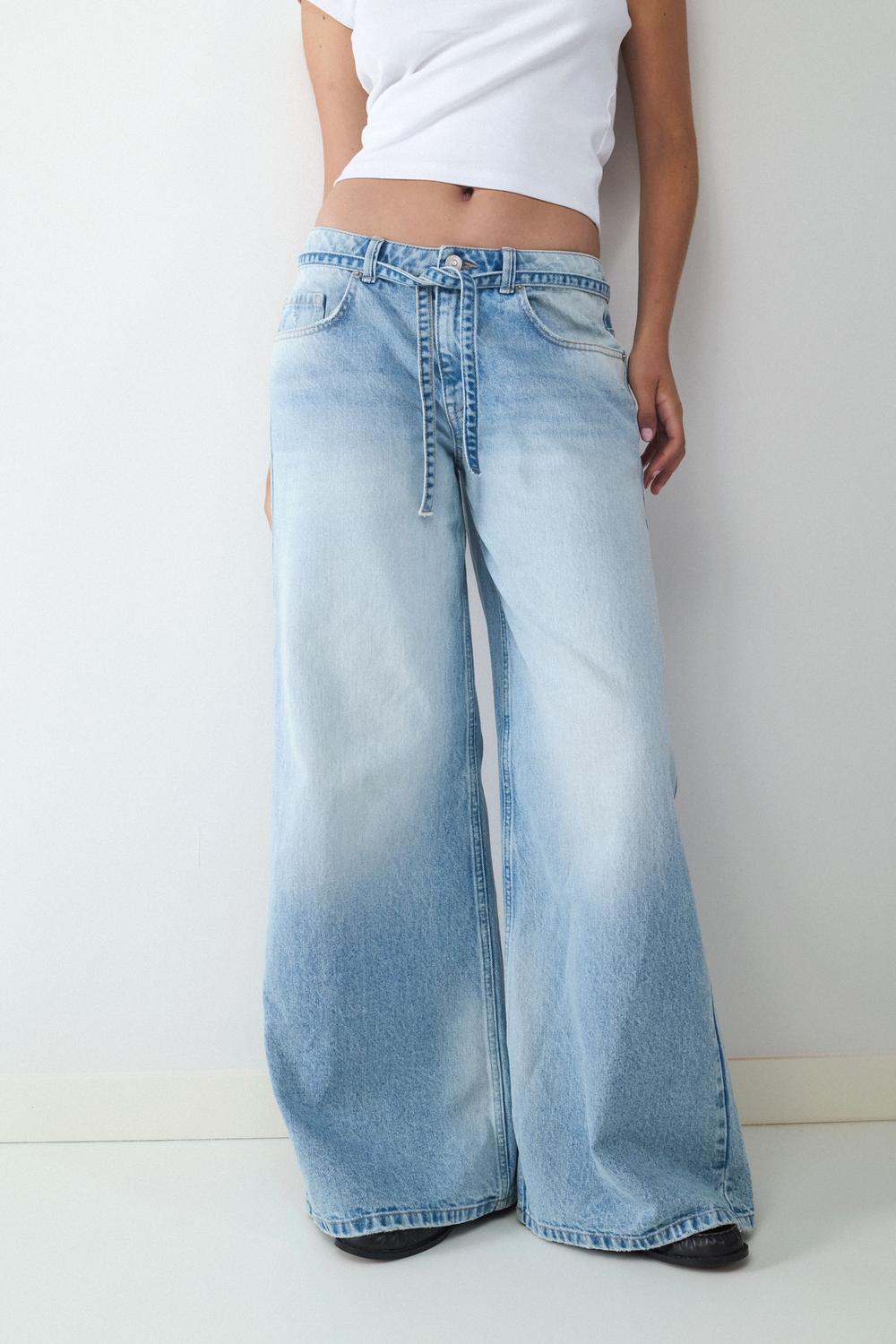 Jeans wide leg cordón