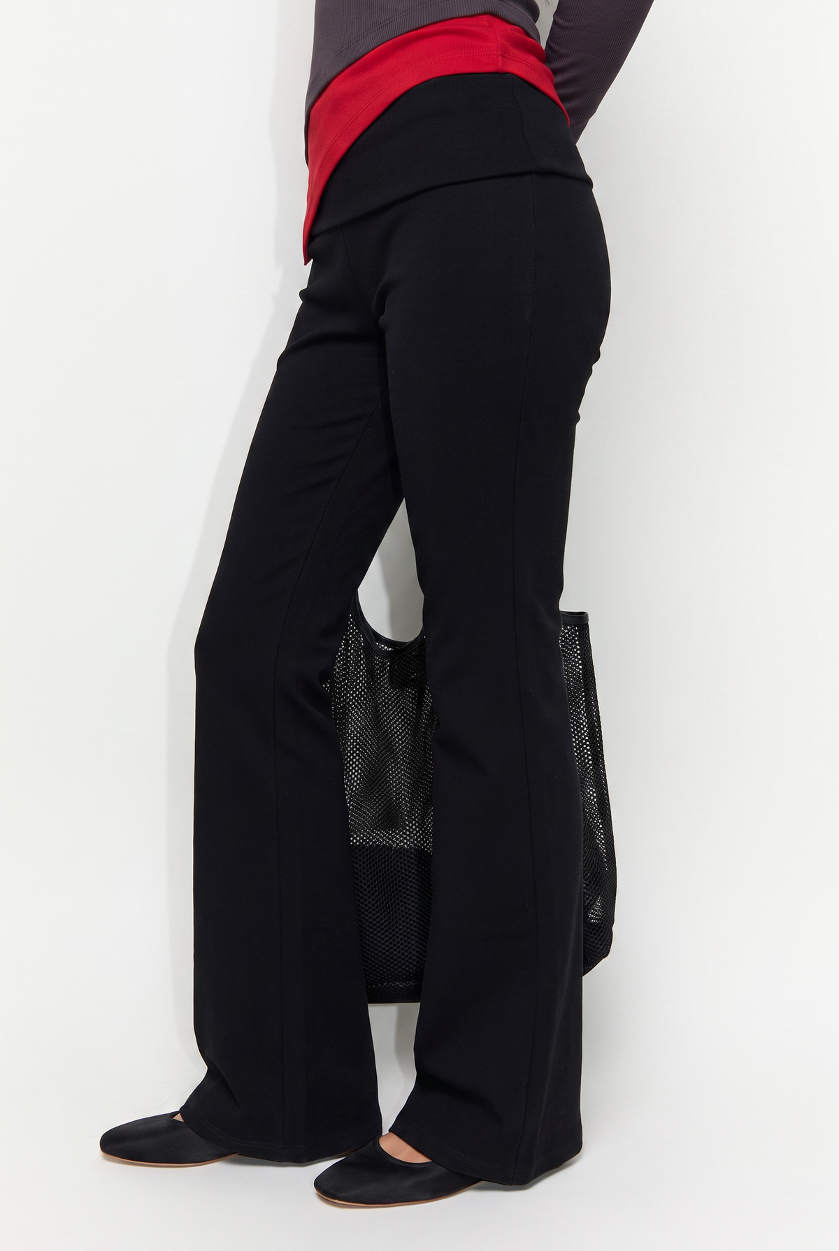 Pantalón flare elástico
