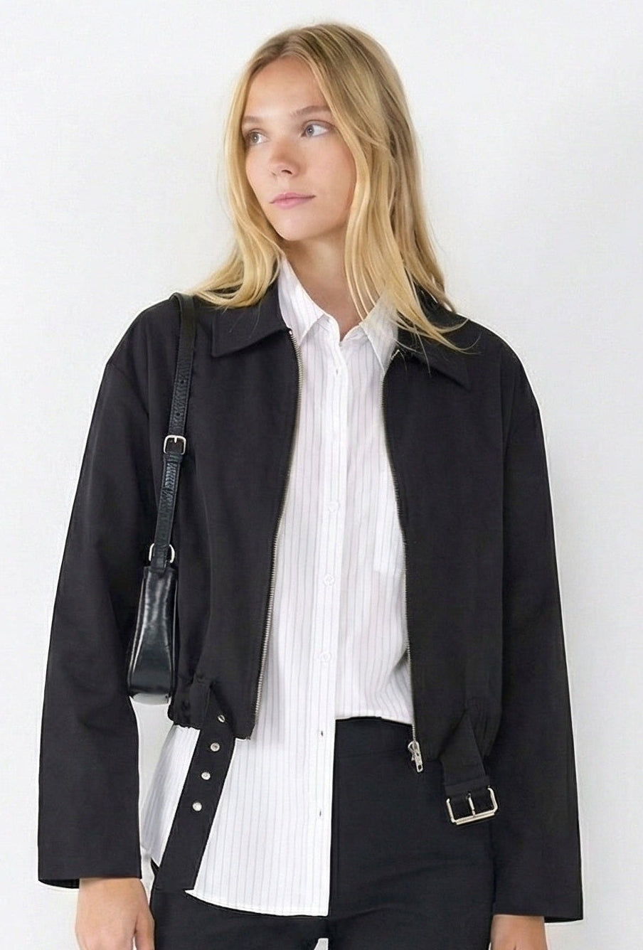 SHORT JACKET WITH BELT