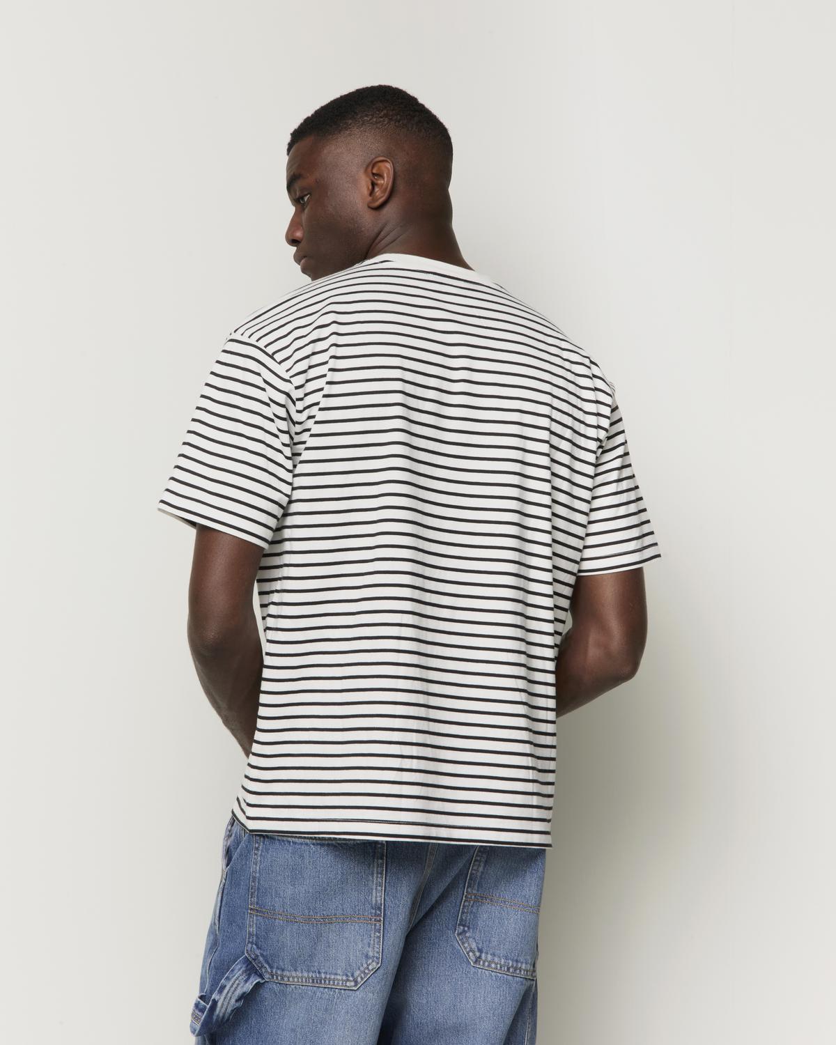 model_back_oJvvRmeYxaFA17qJdonEC0xMvNy_preview.jpg