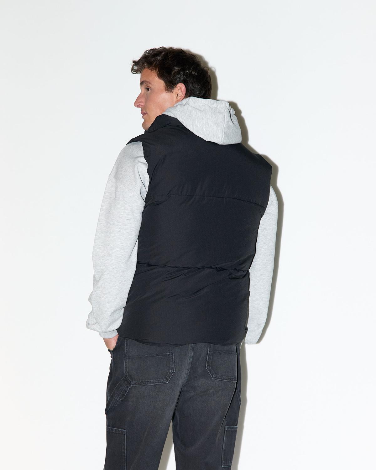 model_back_rmlpJnEboQHnkkMMxl1Ps5GqJVnw_preview.jpg