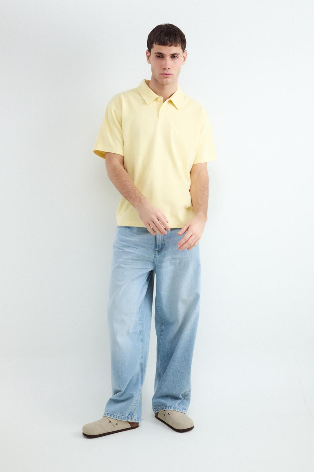 model_back_vNJkBjr41dHEvA6zDyWkIn55A7WE_preview.jpg