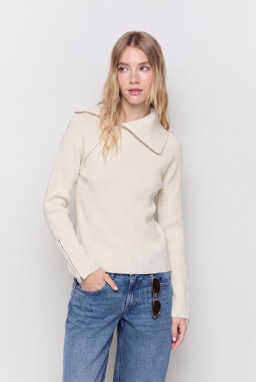 model_front_xWVqAMa1VbuDZje6jMzmuZezwyp_preview.jpeg