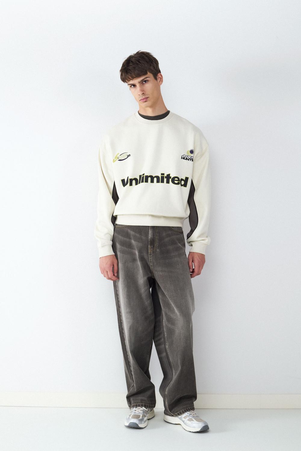 model_front full_ydDmab5WEXiYvMzk9oqdIPojvJve_preview.jpg