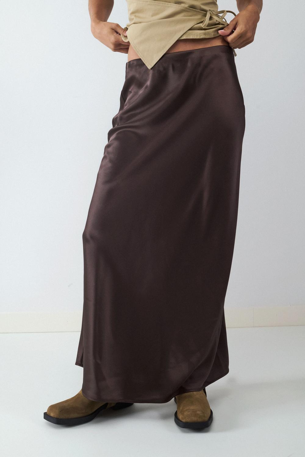 model_detail_yyg3Q13n67Twp7EK7yoaiPK7jlob_preview.jpg