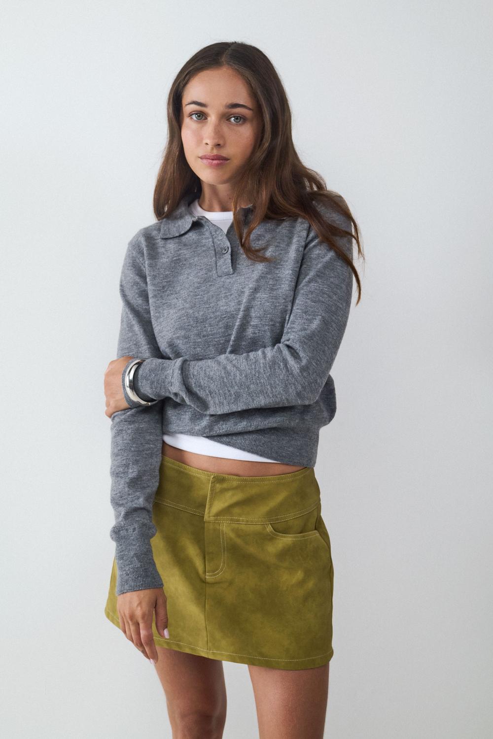 model_front_0wDARWjwA7sz3dxxPxyETKdeWoby_preview.jpg
