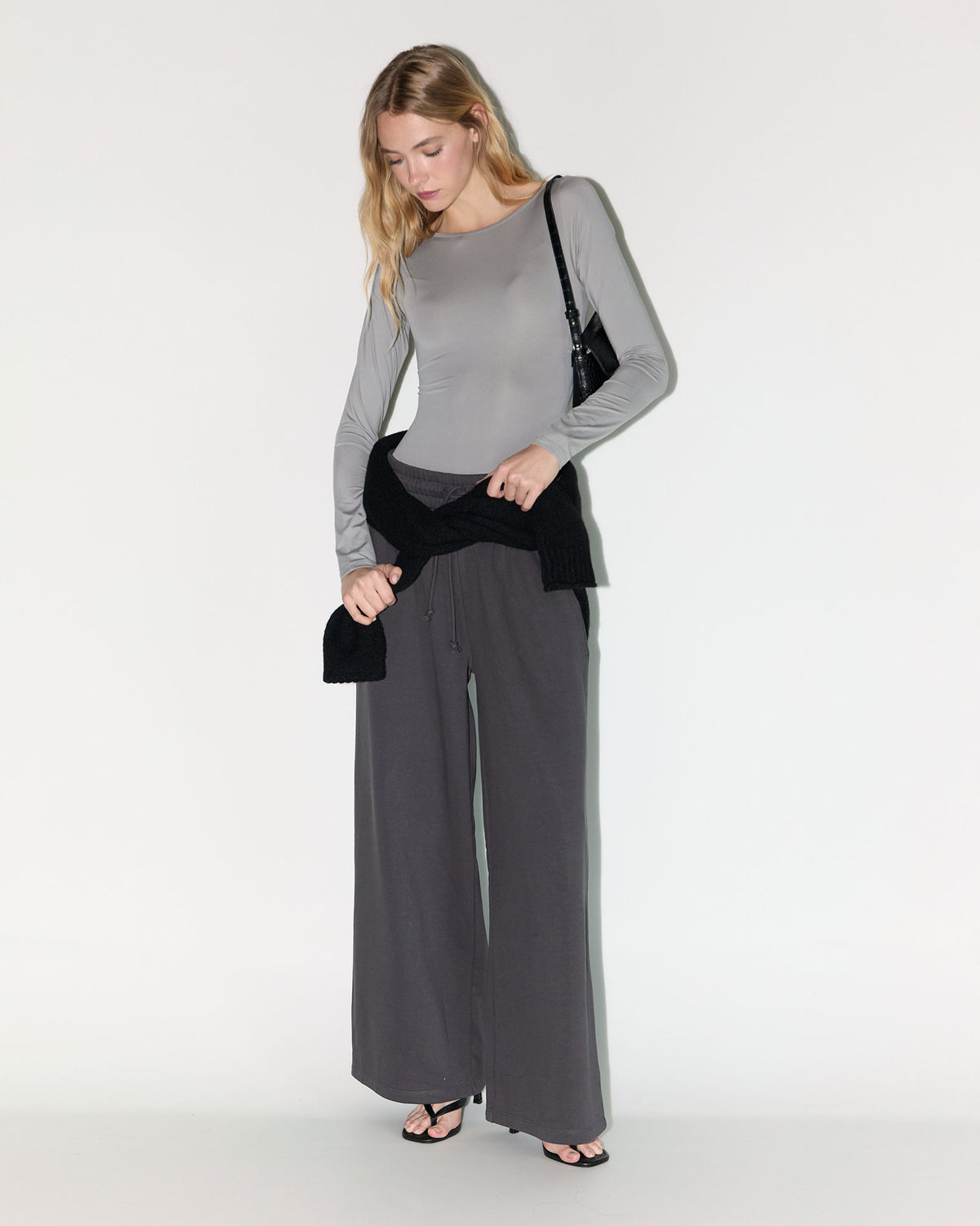 Long-sleeved boat neck bodysuit