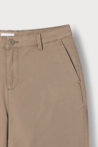 Slim Chino Pants - Classic Twill Beige