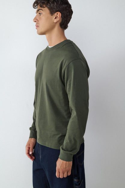 model_detail_1d04PdrVEXtYxkjb4p4Qcaly9Zl_preview.jpg