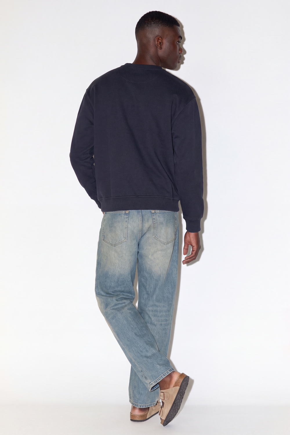 model_back_1lrJMK0va3h5x1mjk13msMa3pNy_preview.png