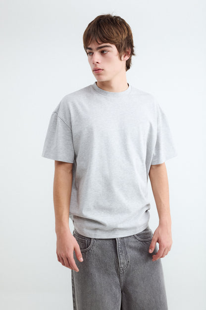 Camiseta Relaxed Heavyweight Básica