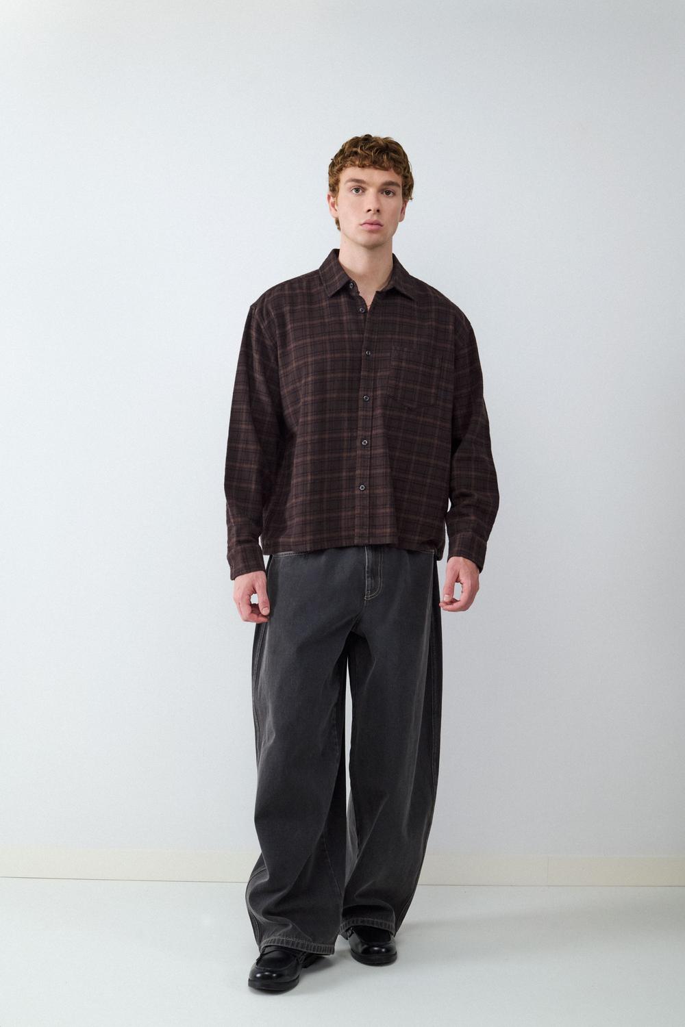 model_front full_3GaVWEJJ3NcWAoaZKnylTx60E9oa_preview.jpg